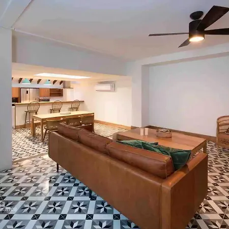Amazinn Places Casa Bandera III